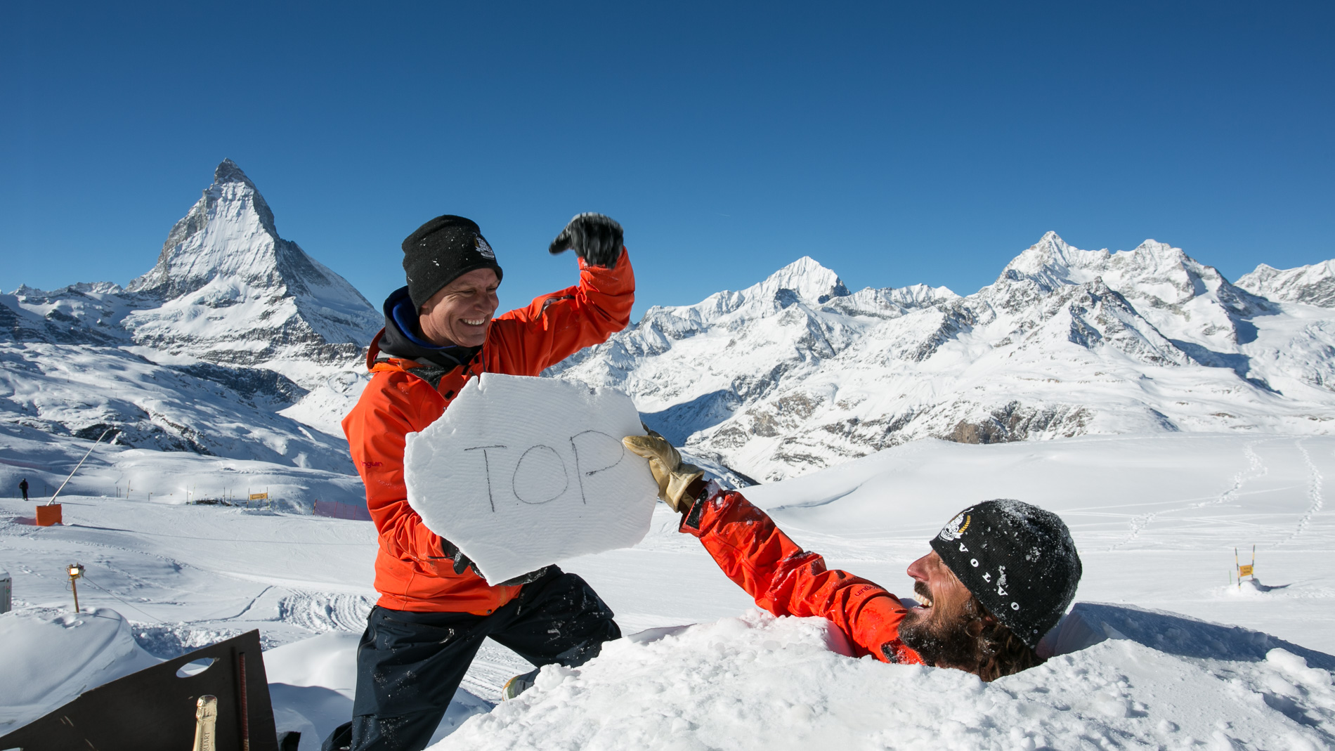 world-s-biggest-igloo-completed-at-zermatt-inthesnow