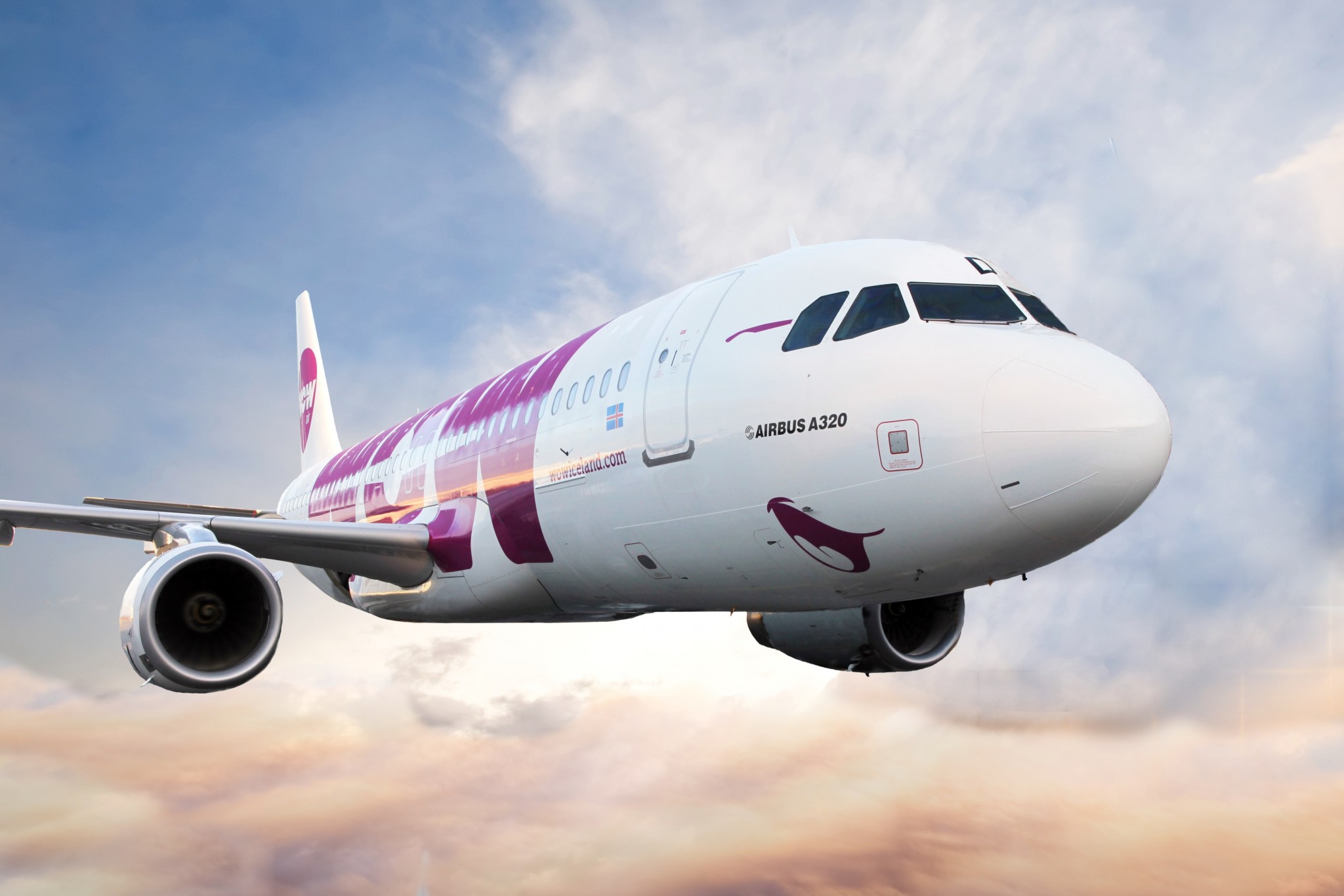 Sell flight. Авиакомпания wow Air. Rus Air. Sarbus. Iceland Airlines.