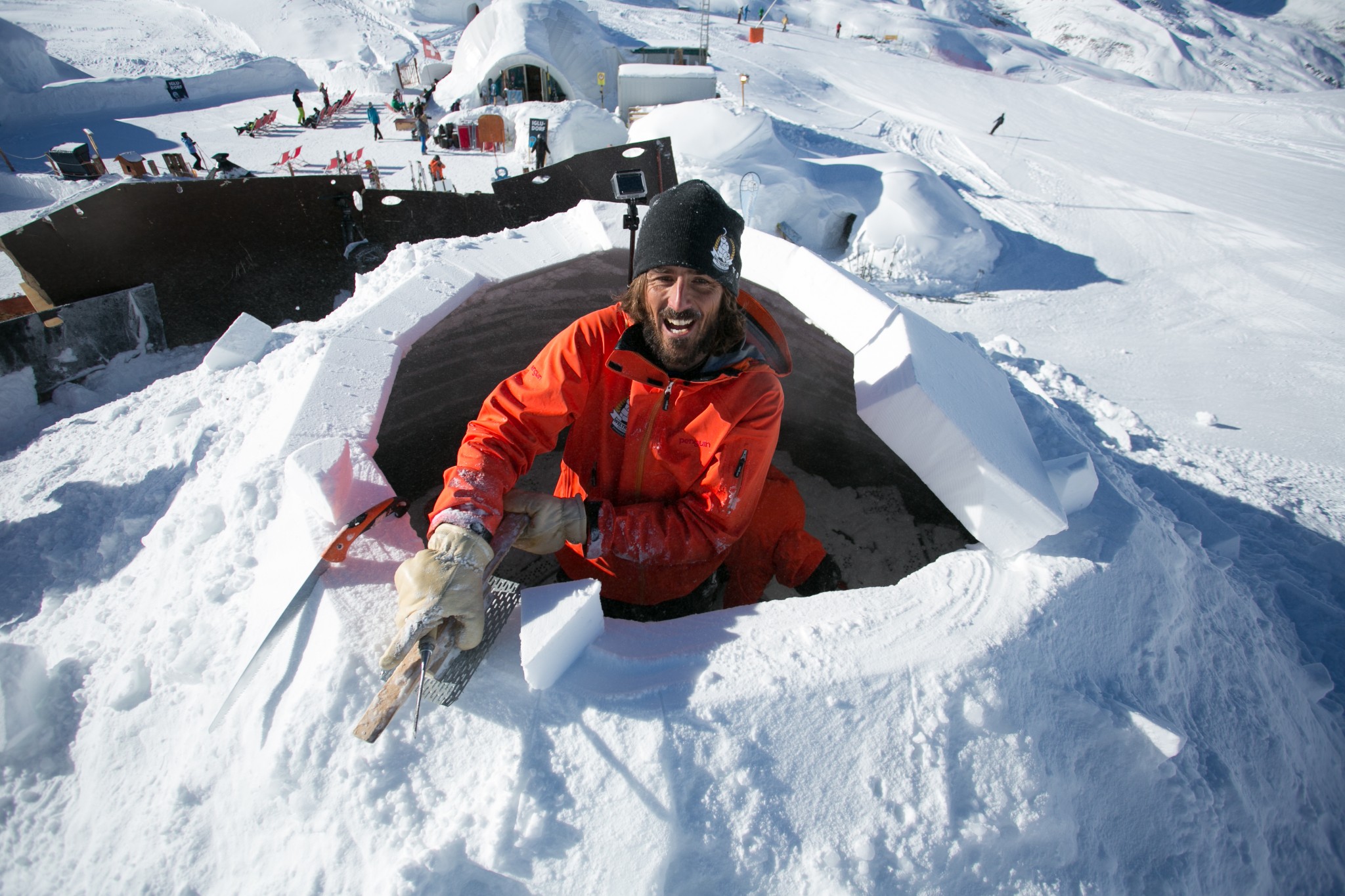 World’s Biggest Igloo Completed at Zermatt