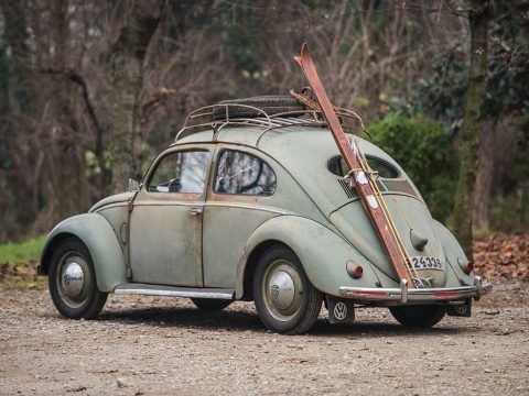 65 Year Old Beetle Complete With Ski Rack Expected To Sell for £70K At Auction