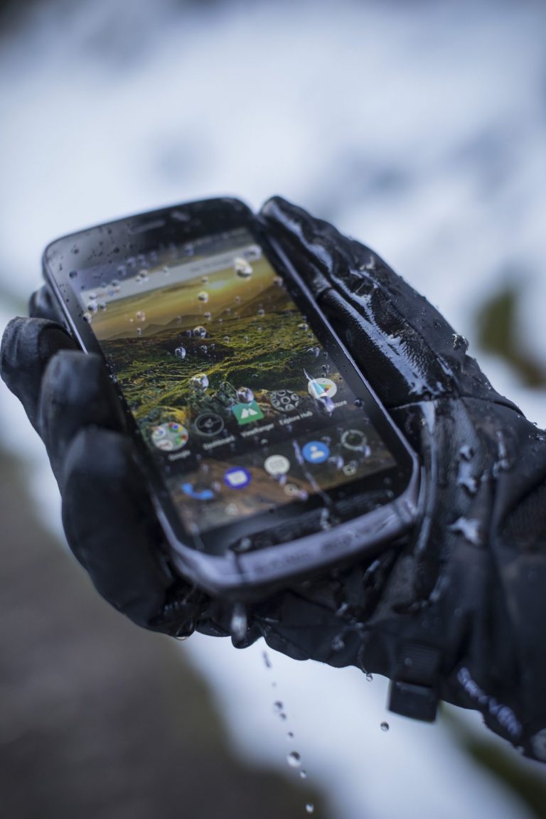 A Phone for All Conditions &#8211; Land Rover Explore Outdoor Phone Out Now!