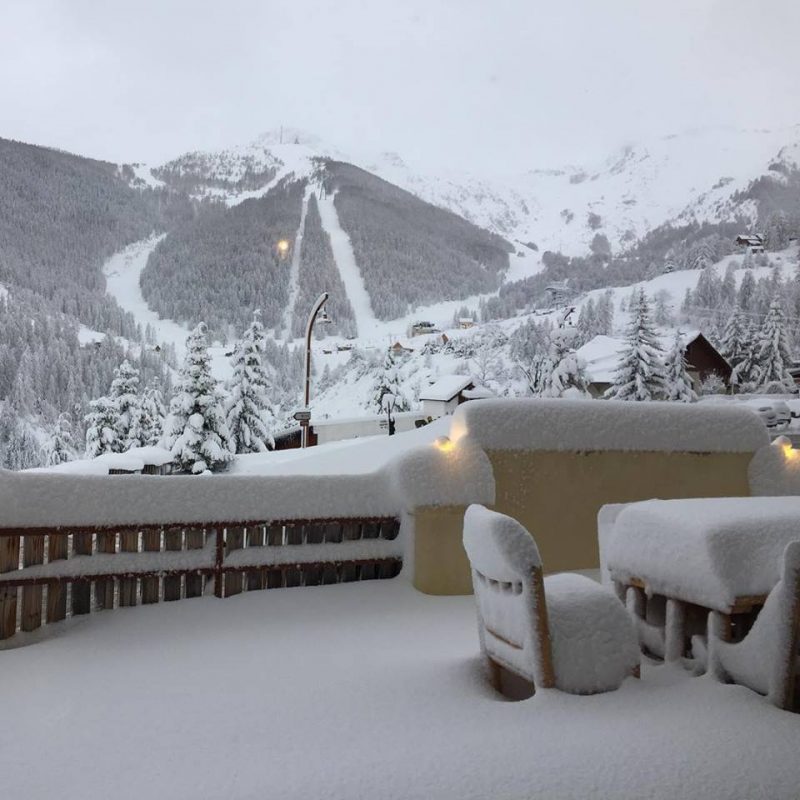 1 Metre April Snowfalls in the Alps