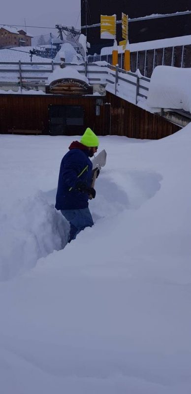 1 Metre April Snowfalls in the Alps