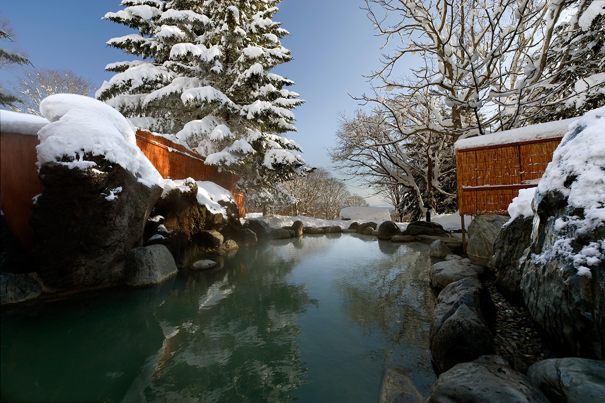 Experience Japan With Ski Safari For SO Much More Than Just A Ski Holiday 