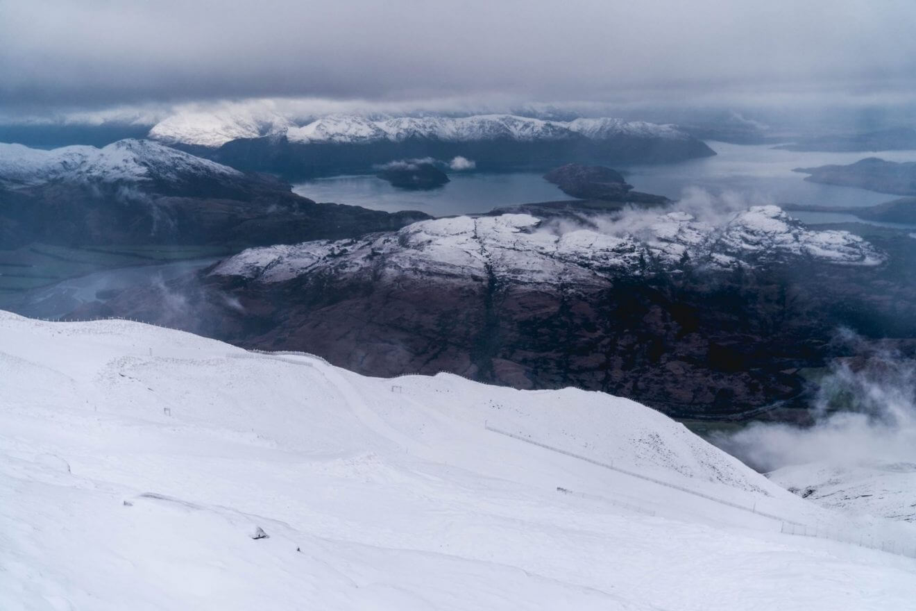 Heavy Snowfall in New Zealand InTheSnow