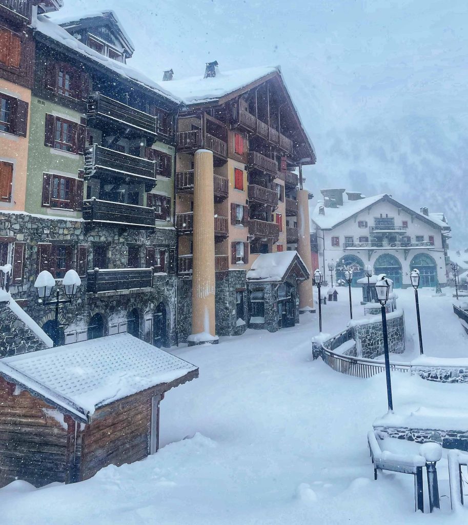 Snowfall in the Alps Passes 2 Feet