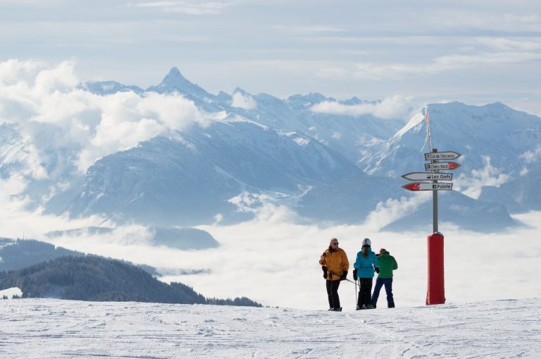 Join the InTheSnow Readers Ski Trip to Les Gets